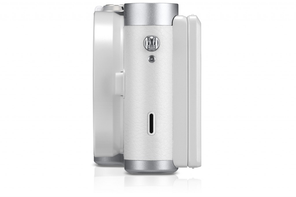 uk_EV-NX300ZBATGB_541_Right_white