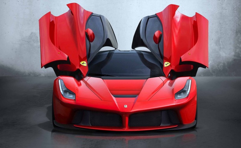 laferrari-1_1035-800x600