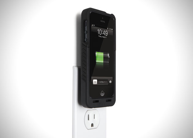 PocketPlug-Charging-Case-for-Apple-iPhone-5-3