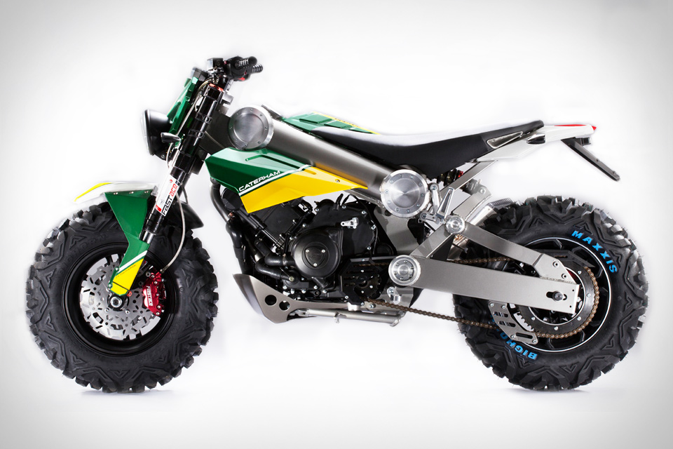 caterham-brutus-750-motorcycle-xl