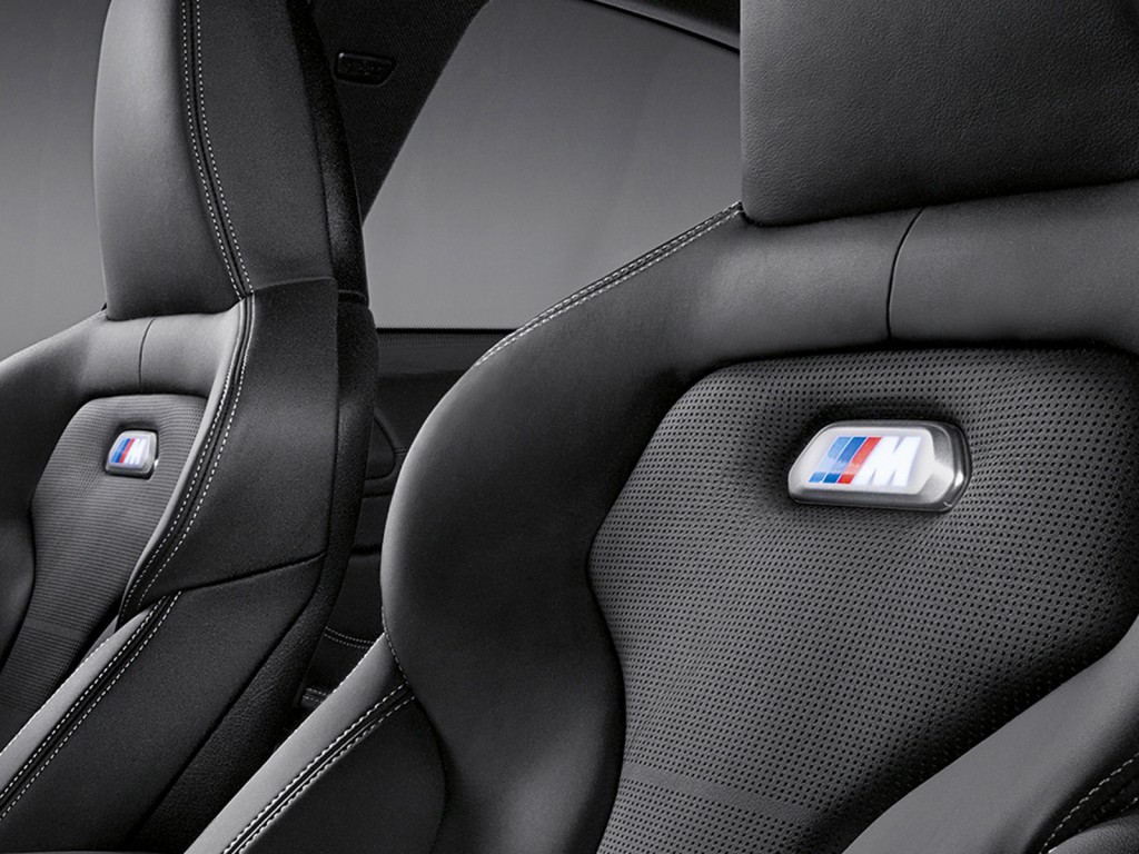 BMW_M4_Coupe_10_1600x1200