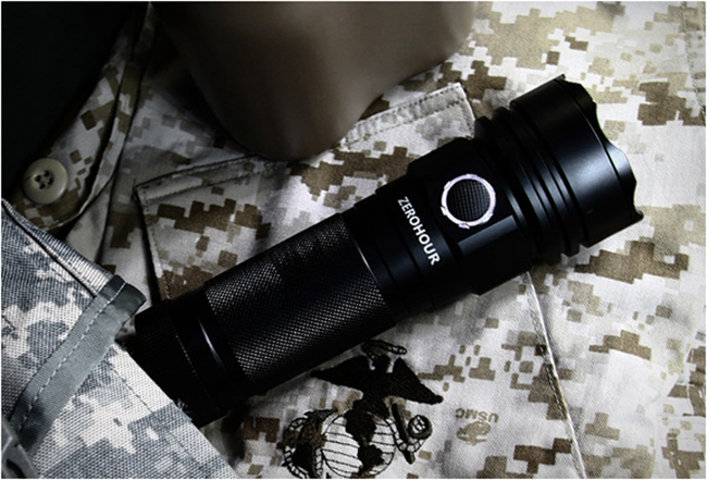 zerohour-flashlight-6